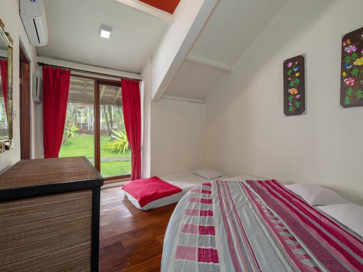 The Village Resort Bogor Extérieur photo
