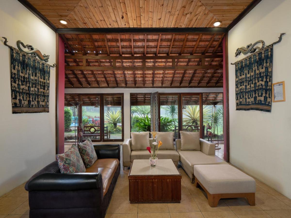 The Village Resort Bogor Extérieur photo