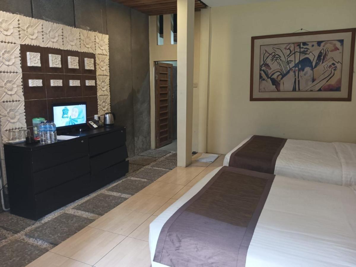 The Village Resort Bogor Extérieur photo